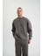 Unisex Uzun Kol Bisiklet Yaka Yıkamalı Sweatshirt - Füme 1