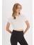 fit Crop Top Bisiklet Yaka Basic Düz Sporcu Kısa Kollu TIŞÖRT D7295AX25SP 3