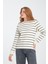 Kadın Çizgili Sweatshirt - Rahat ve Şık Tasarım 4