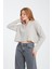 Kadın V Yaka Çizgili Sweatshirt - Rahat ve Şık Günlük Giyim Seçeneği 5
