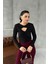 Siyah Pencere Detaylı Body 1