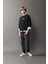 Erkek Çocuk Oversize Geniş Kalıp Bisiklet Yaka Sırt Baskılı Yıkamalı Soluk Efektli Sweatshirt D8494A825SP 2