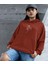 Boyacı Panda Küçük Ön Baskılı Sweatshirt Kadın 1