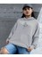 Boyacı Panda Küçük Ön Baskılı Sweatshirt Kadın 1