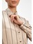 Kadın Çizgili Gömlek - Klasik Yaka ve Düğme Detaylı Modern Tasarım 3
