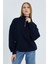 Yakası Fermuarlı Sweatshirt Lacı 2