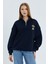 Yakası Fermuarlı Sweatshirt Lacı 3