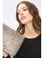 Kadın Basic Clutch Çanta Monogram Desenli Şeritli Logolu Gümüş 214002 1