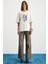 Majer Kadın %100 Organik Pamuklu Western Tema Baskılı Regular Fit Krem T-shirt 2