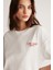 Janna Kadın Şehir Temalı Ön Ve Arka Baskı Detaylı Oversize Fit Bisiklet Yaka Beyaz / Kırmızı T-shirt 4
