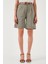 Pamuklu Relaxed Fit Yüksel Bel Kemerli Gabardin Short Bayan Şort 668YP4710 2