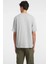 Guess Erkek Gri Üçgen Logolu T-Shirt 3