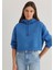Mavi Patch Logo Kapüşonlu Mavi Crop Sweatshirt 1S10305-70885 1