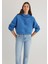 Mavi Patch Logo Kapüşonlu Mavi Crop Sweatshirt 1S10305-70885 3