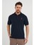 Polo Yaka Düğme Detaylı T-Shirt 3