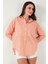 Regular Fit Uzun Kollu Cepli Çizgili Gömlek Kadın Gömlek 6772895 5