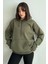 Kadın Kapüşonlu Oversize Sweatshirt 3