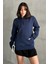 Kadın Kapüşonlu Oversize Sweatshirt 3