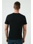 Levi's Minimalist V Yaka Kısa Kol Erkek T-Shirt - Günlük Stil 2