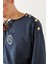 Omzu Düğme Detaylı Nakışlı Sweatshirt - Navy 5