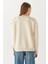 Omzu Düğme Detaylı Nakışlı Sweatshirt - Ekru 4