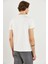 Erkek Nick Beyaz V Yaka Slim Fit Basic Tişört 4