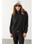 Norah Yakası Detaylı Regular Fit Sweatshirt - Siyah 3