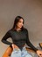 Dikiş Detaylı Asimetrik Crop Top Mevsimlik Kumaş 4