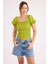 Kare Yaka Viskon Keten Crop Bluz 3