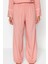 Tarz Rahat Uzun Kollu Boru Paça Kuşaklı Biyeli Viskon Dokuma Pijama Takımı 5