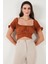 Regular Fit Madonna Yaka Bağlama Detaylı Crop Bluz Bayan Bluz 6527017 5