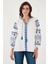 Nakış Işlemeli Pamuklu Oversize Fit Bağlamalı V Yaka Bluz Bayan Bluz 676271 4
