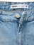 Pamuklu Yırtık Detaylı Bermuda Slim Fit Jean Şort 4