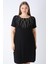 Kadın Siyah Nakış Detaylı Bisiklet Yaka Likralı Büyük Beden Elbise 2