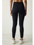 Siyah Yüksek Bel Yan Dikiş Detaylı İki Yana Esneyen Bilek Boy Tayt 3