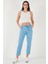 Pamuklu Normal Bel Regular Fit Düz Paça Pantolon Bayan PANTOLON 668YP42282S4 1