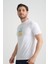 Beyaz Erkek Tişört %100 Pamuk Minimalist Tasarım Regular Kalıp Baskılı 5