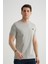 Esnek Pamuklu Standart Kalıp Minimal Logolu Siyah Erkek T-Shirt 3