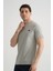 Esnek Pamuklu Standart Kalıp Minimal Logolu Siyah Erkek T-Shirt 5
