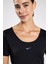 One Dri-Fit Twist Kadın Siyah Crop T-Shirt 4
