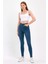 Kadın Tırnaklı Taşlamalı Jeans 4