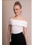 Afrodit Kadın Ekru Omzu Açık Büzgülü Crop Body - Şık ve Rahat Fit Bluz 1
