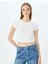 Aplikeli Kısa Kollu Slim Fit Bisiklet Yaka Crop Tişört 3