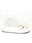 U342962709 Beyaz Yapay Çiçek Aksesuarlı Kadın Sandalet 5