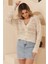 Kadın Krem Yazlık Delikli Düğmeli Hırka 3