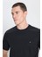 Relaxed Fit Small Logo Siyah Erkek Kısa Kol T-Shirt 4