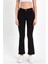 Miha Ispanyol Paça Solmayan Siyah Pantolon 2024 4