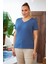 Rahat ve Şık: Kadın V Yaka Büyük Beden Pamuklu T-Shirt 1