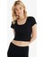 Kadın Crop T-Shirt 51813 - Siyah 2