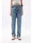 Asimetrik Bel Paça Yırtmaçlı Jean 3